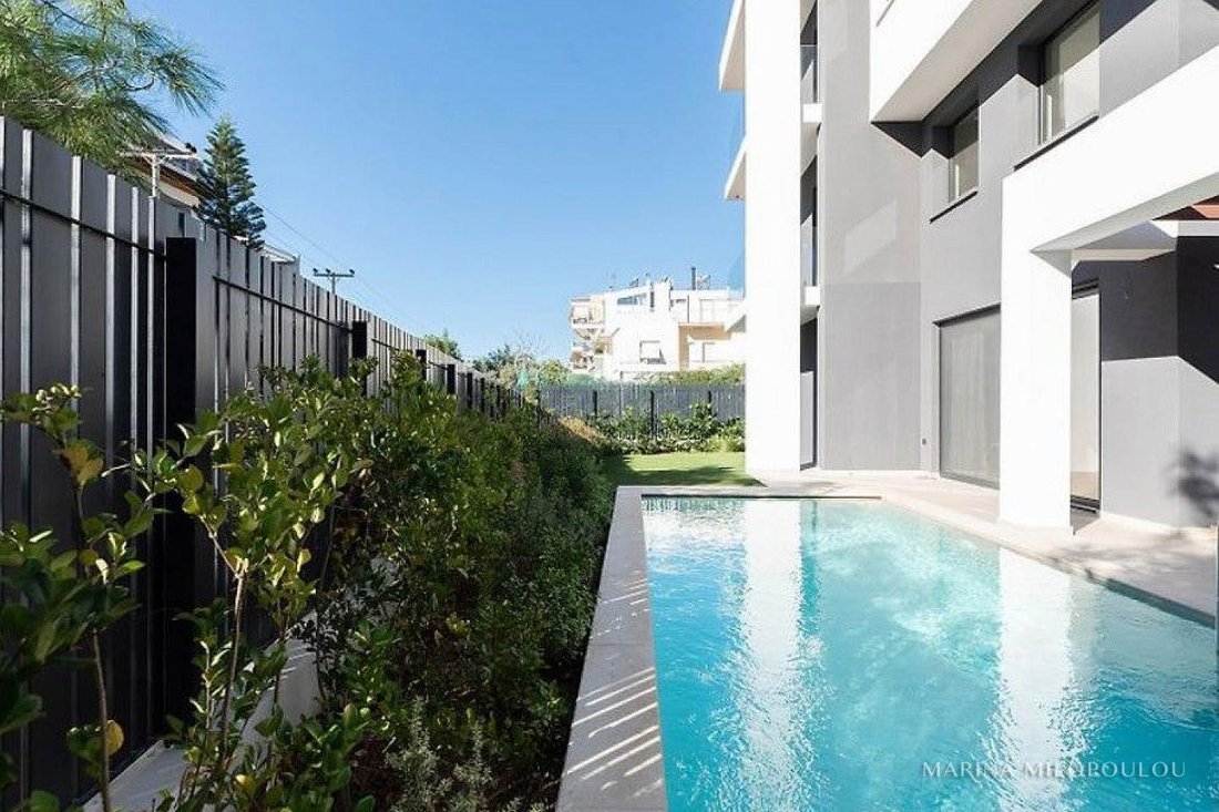 Townhouse in Glyfada, Attica, Greece 2 - 18717058
