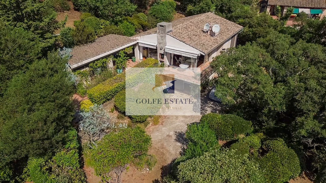 Villa in La Croix-Valmer, Provence-Alpes-Côte d'Azur, France 2 - 18717394
