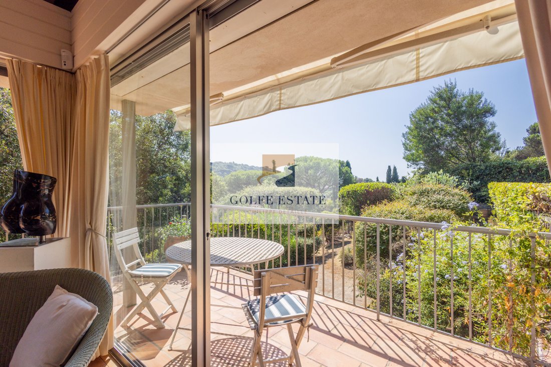 Villa in La Croix-Valmer, Provence-Alpes-Côte d'Azur, France 5 - 18717394
