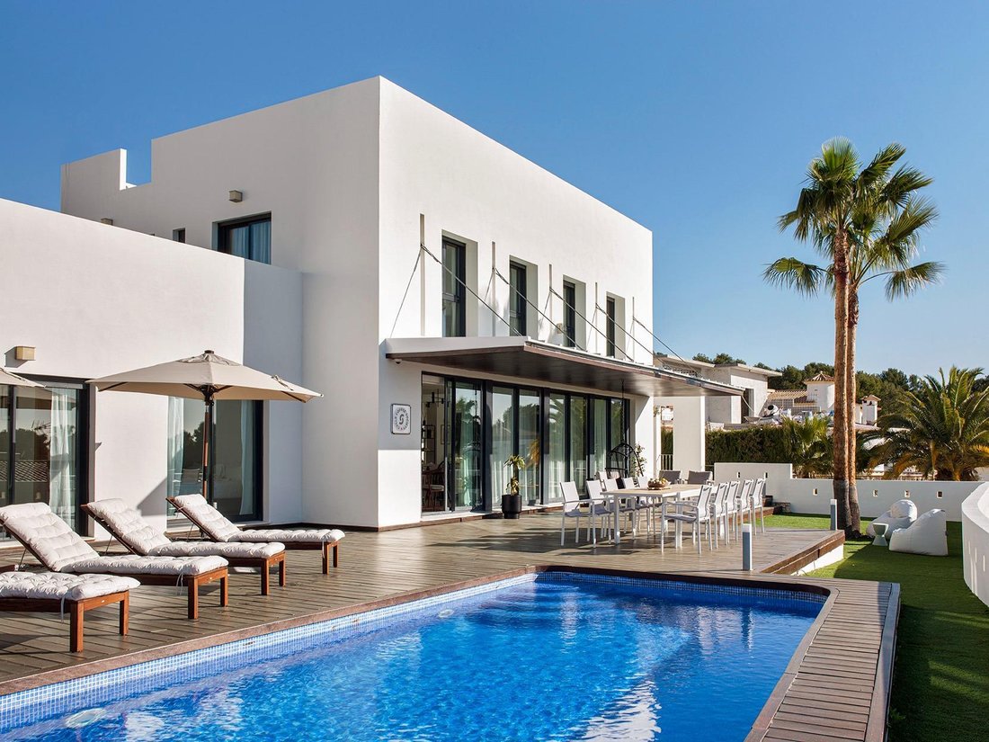Villa in Benissa, Valencian Community, Spain 1 - 18718609