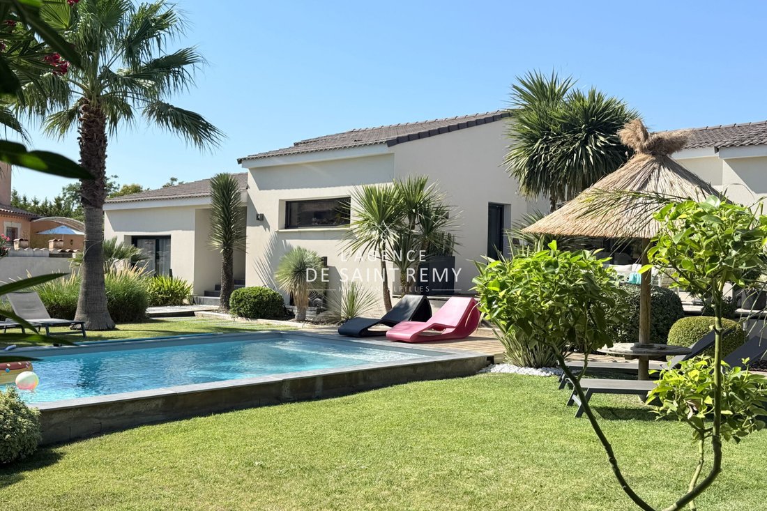 Villa in Barbentane, Provence-Alpes-Côte d'Azur, Frankreich 2 - 18719513