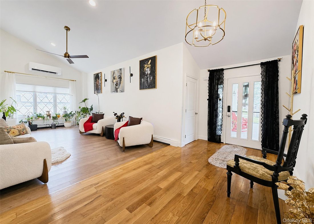 Casa en Miller Place, Nueva York, Estados Unidos 5 - 18716303