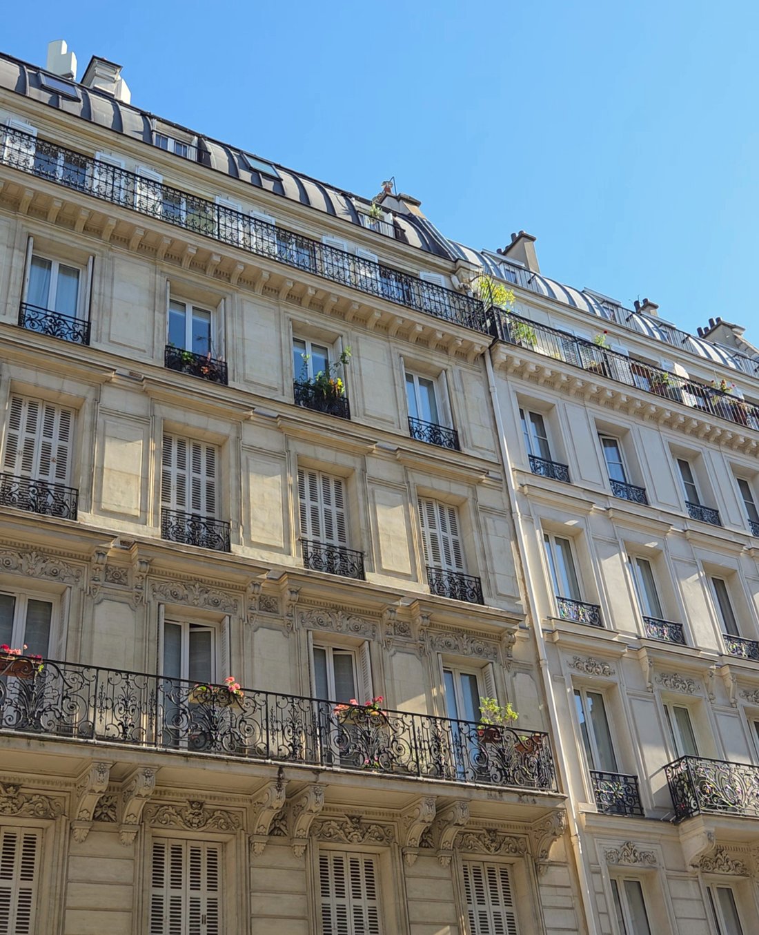 Apartment in Saint Philippe du Roule, Paris 8e Arrondissement, Paris 1 - 18717401