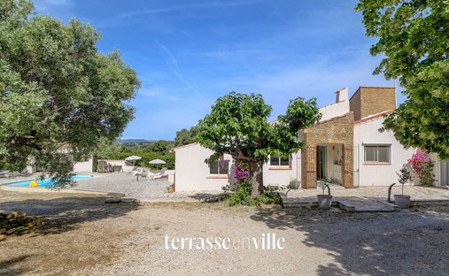Haus in Saint-Cyr-sur-Mer, Provence-Alpes-Côte d'Azur, Frankreich 1