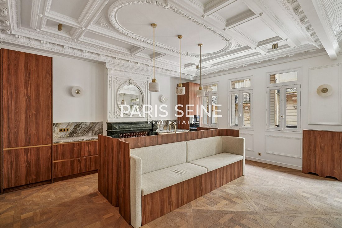 Apartment in Triangle d'Or, Paris 8e Arrondissement, Paris 5 - 18719923