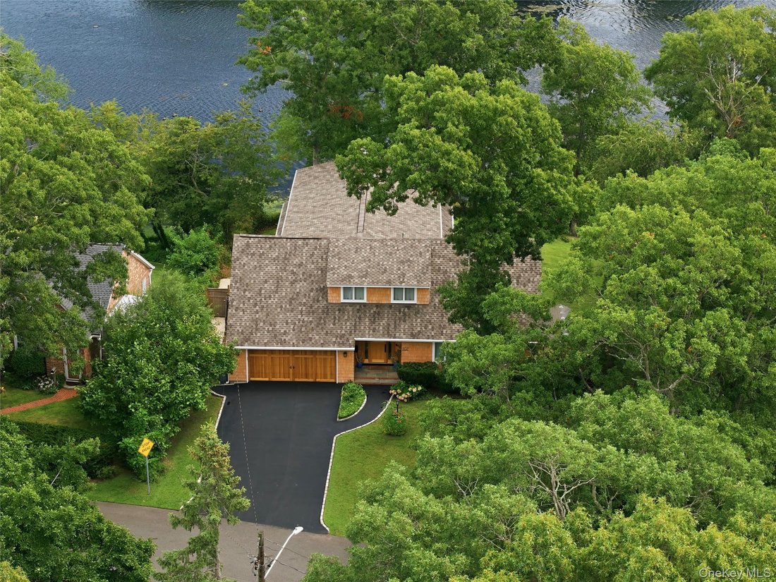 Casa a East Patchogue, New York, Stati Uniti 2 - 18717978