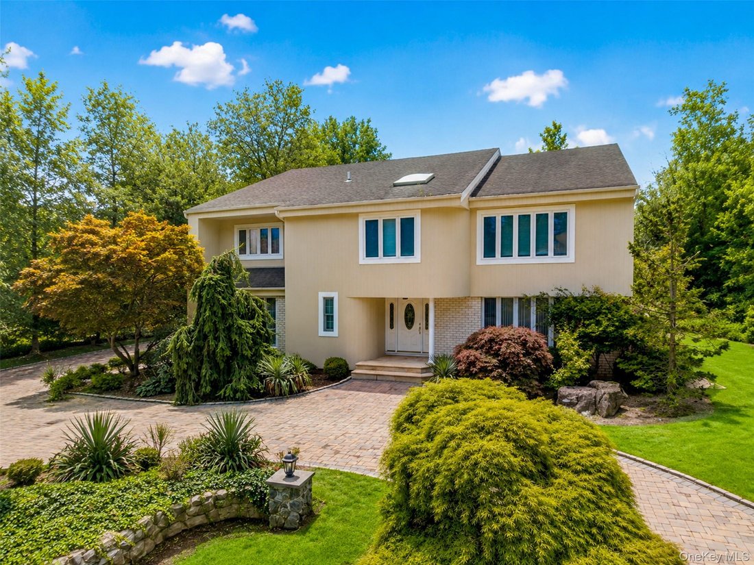 Haus in Manhasset, New York, Vereinigte Staaten 2 - 18718018
