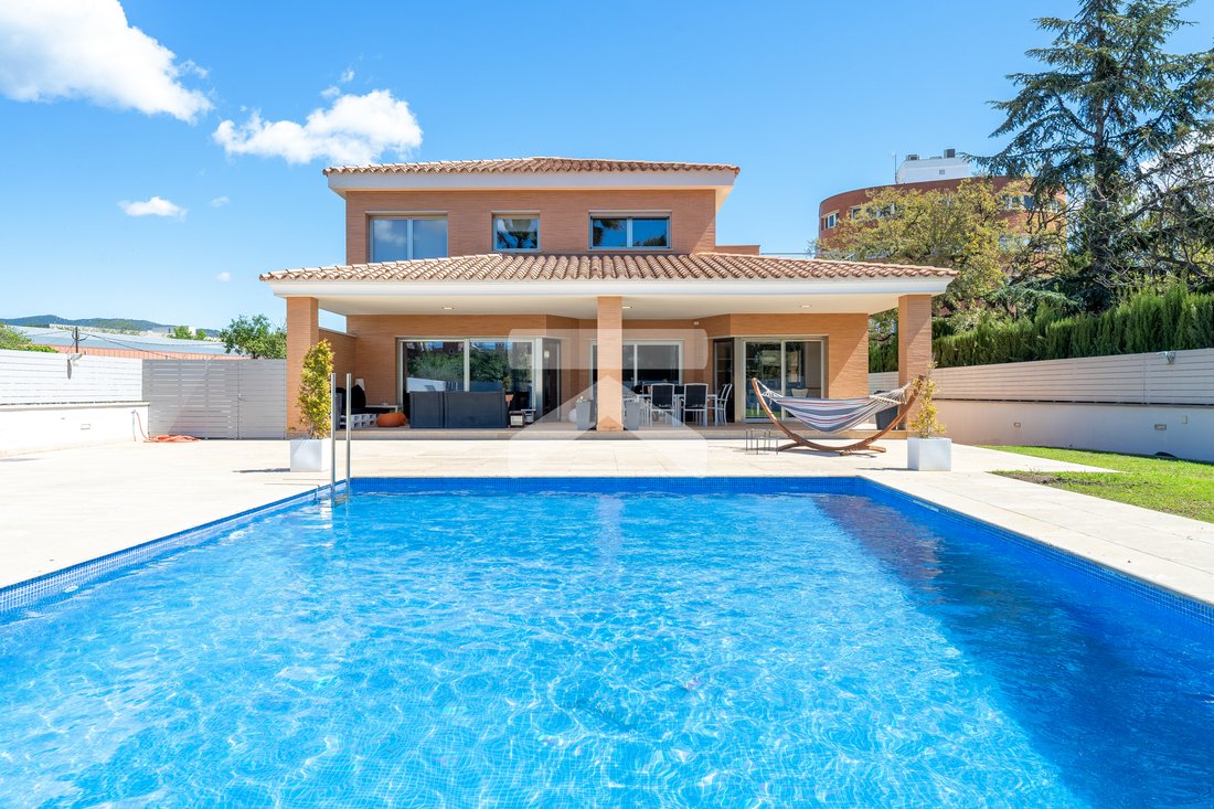 Chalet in Reus, Catalonia, Spain 1 - 14236270