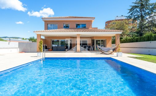 Chalet a Reus, Catalogna, Spagna 1