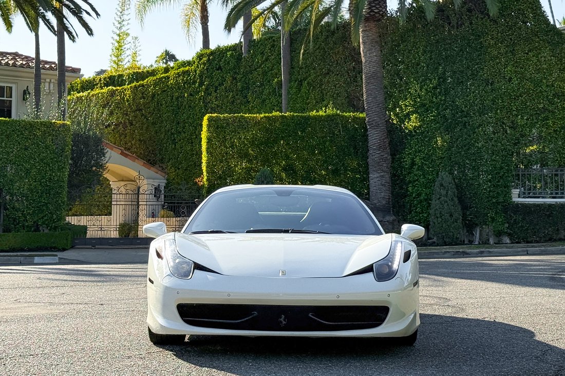 Cabriolet in West Hollywood, CA, United States 2 - 18717074
