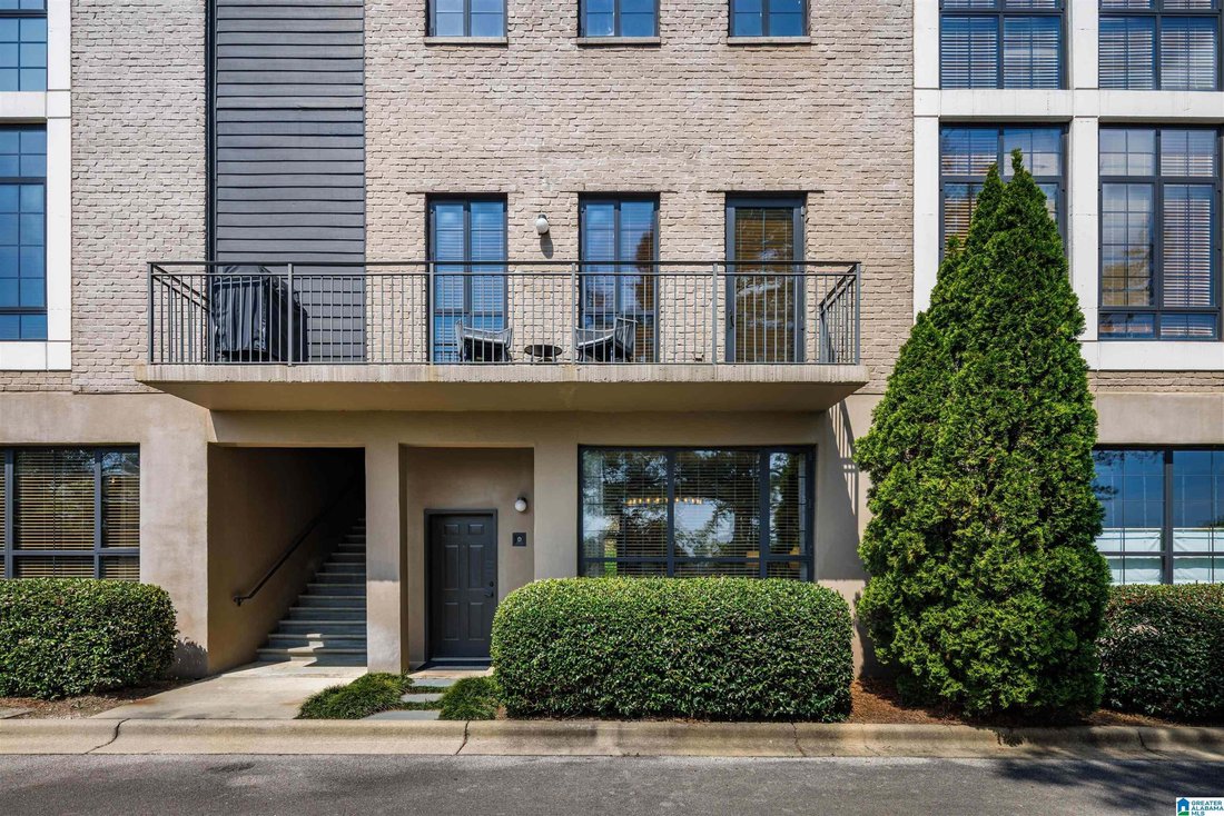 Condo in Mountain Brook, Alabama, United States 1 - 18720320