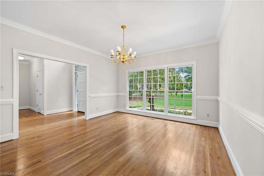 Casa a Greensboro, Carolina del Nord, Stati Uniti 4 - 18720327