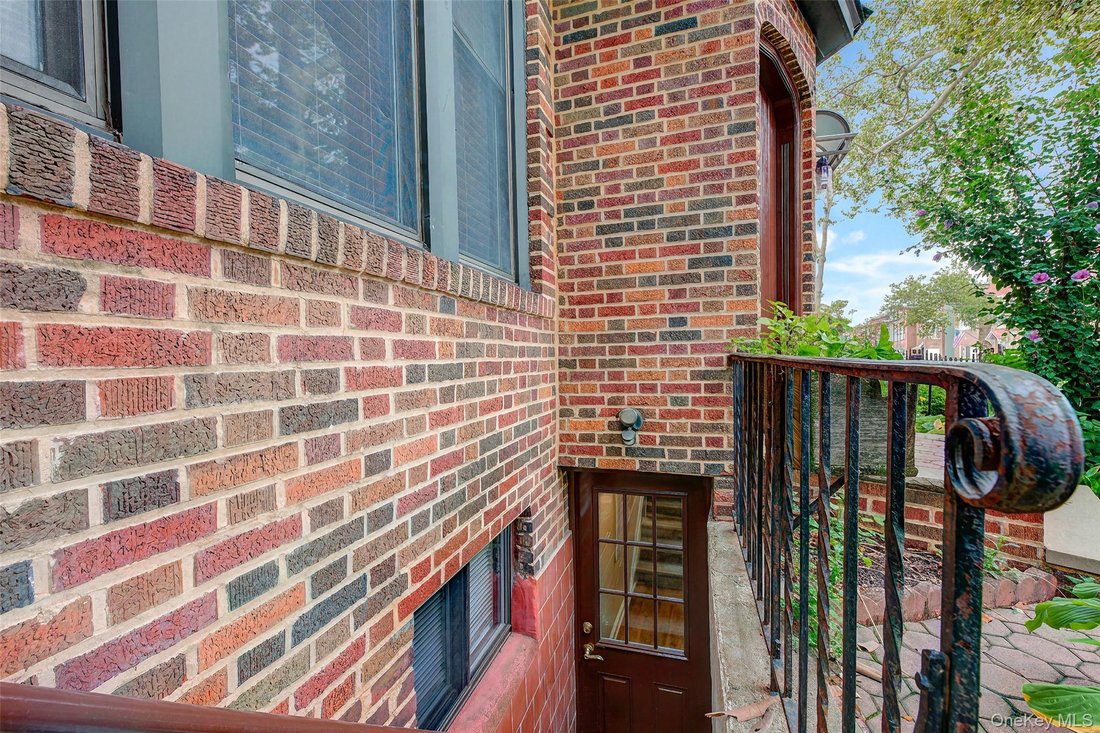 House in New York, New York, United States 3 - 18306093
