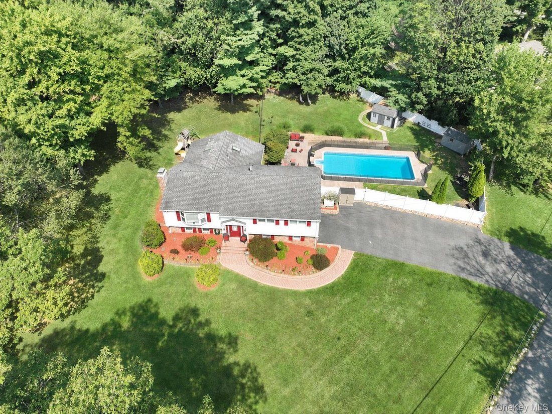 House in Montebello, New York, United States 2 - 18720239