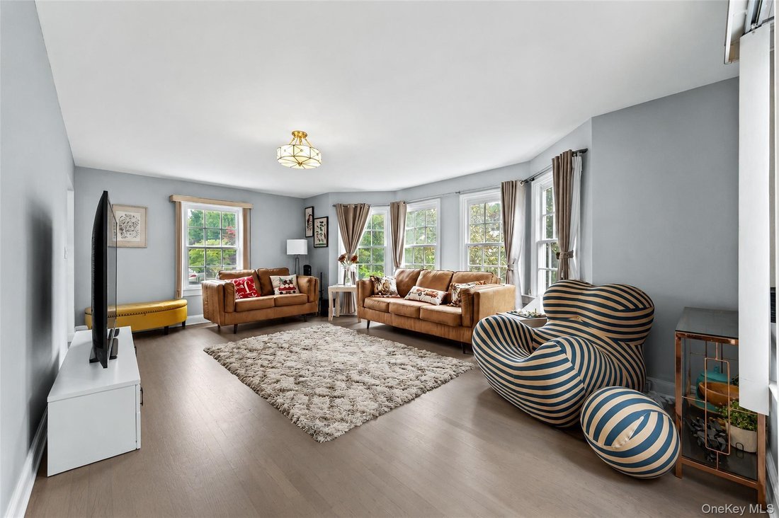 Casa en Roslyn, Nueva York, Estados Unidos 4 - 18720232