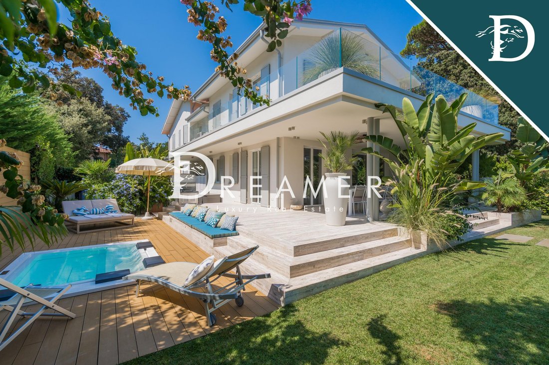Casa en Vittoria Apuana, Forte dei Marmi, Toscana 1 - 18720793