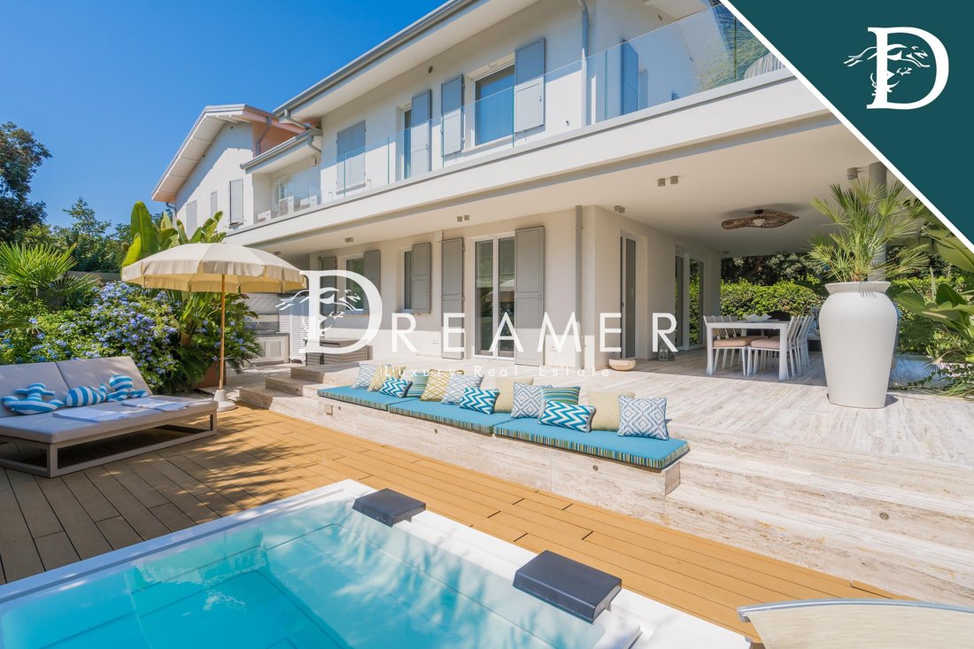 Casa en Vittoria Apuana, Forte dei Marmi, Toscana 3 - 18720793