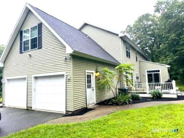 House in Groton, Connecticut, United States 2 - 18720375