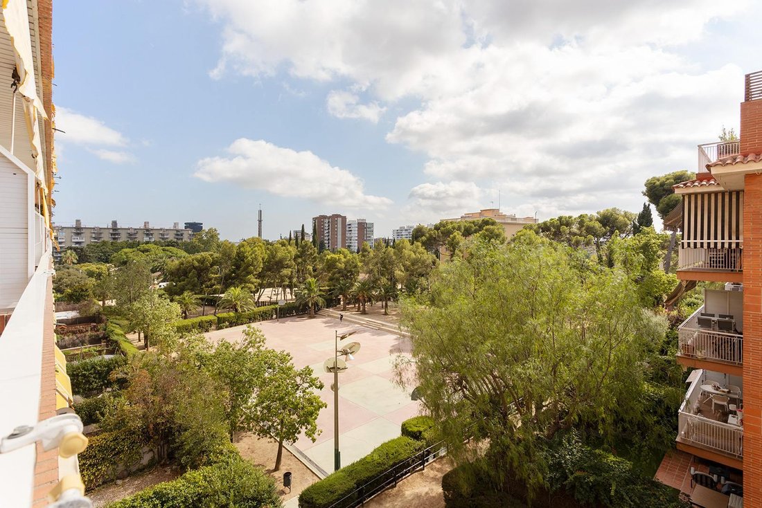 Apartment in Sarrià-Sant Gervasi, Barcelona, Spain 3 - 18720374