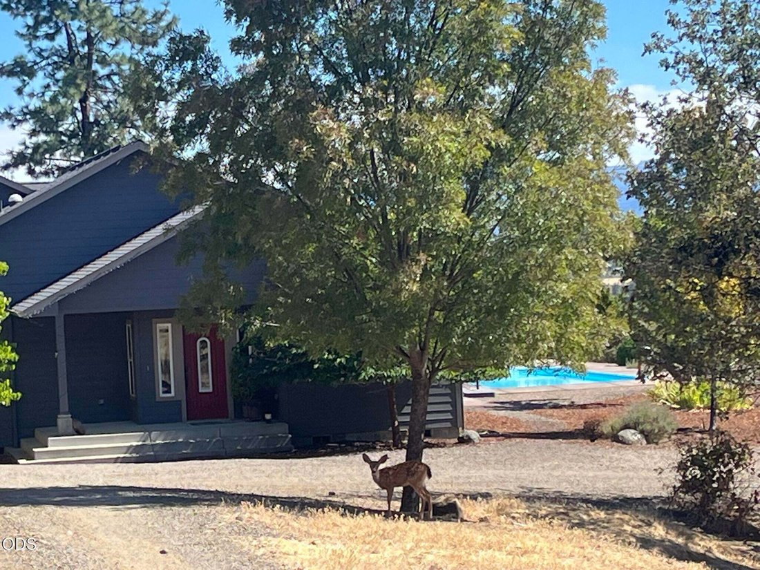 Maison à Eagle Point, Oregon, États-Unis 1 - 18720356