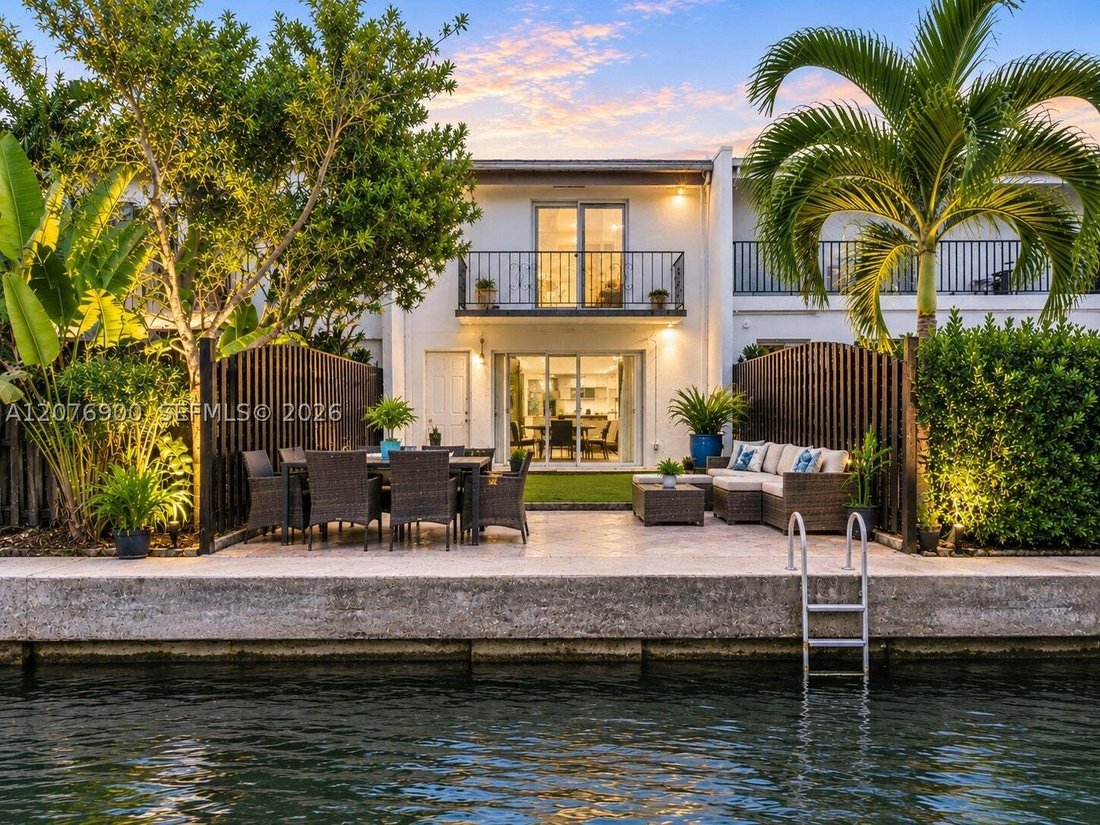 Casa a Miami Beach Nord, Florida, Stati Uniti 1 - 18720473