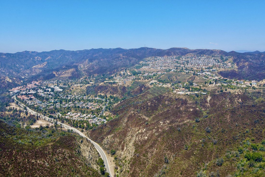 Terreno a Los Angeles, California, Stati Uniti 2 - 18720709