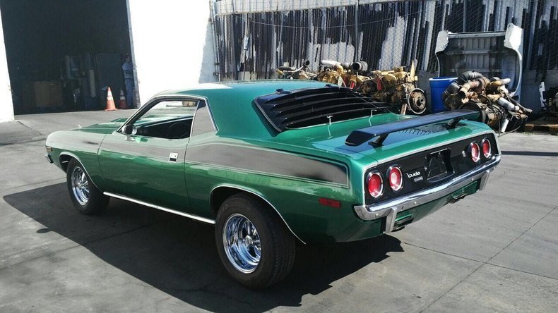 Coupe in Glendale, United States 4 - 18720657
