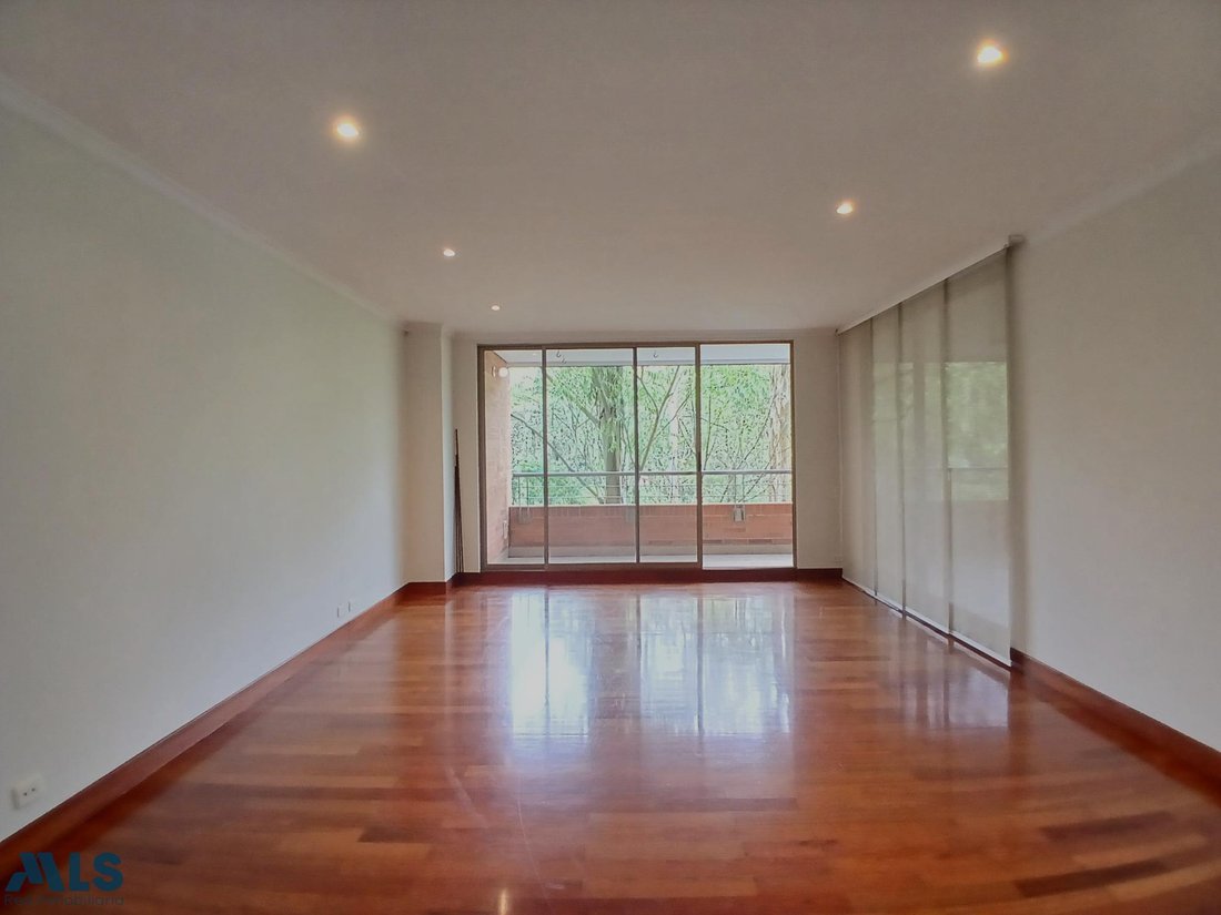 Apartment in Medellín, Antioquia, Colombia 5 - 18720643