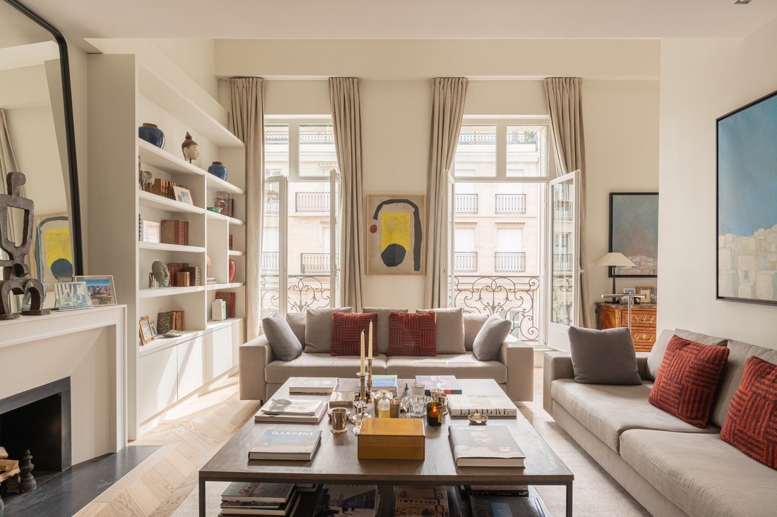 Apartment in Hoche-Friedland, Paris 8e Arrondissement, Paris 4 - 18720685