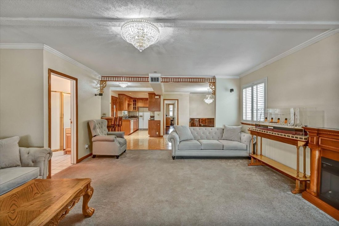 Casa a South San Francisco, California, Stati Uniti 4 - 18720499