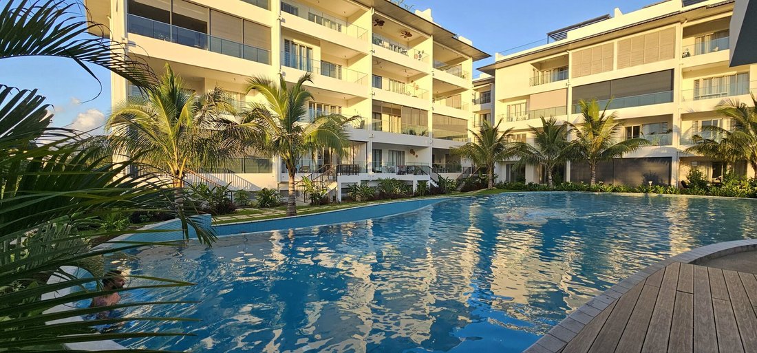 Apartment in Grand Baie, Rivière du Rempart District, Mauritius 1 - 18720735