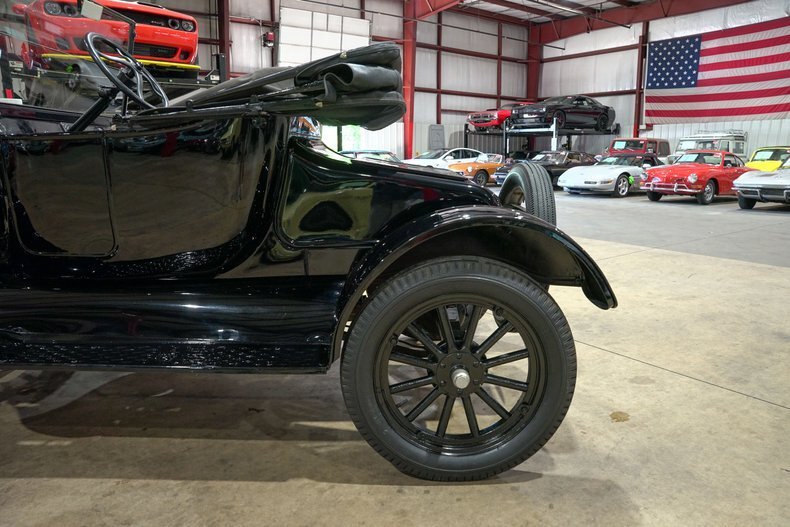Cabriolet in Grand Rapids, United States 5 - 18720646