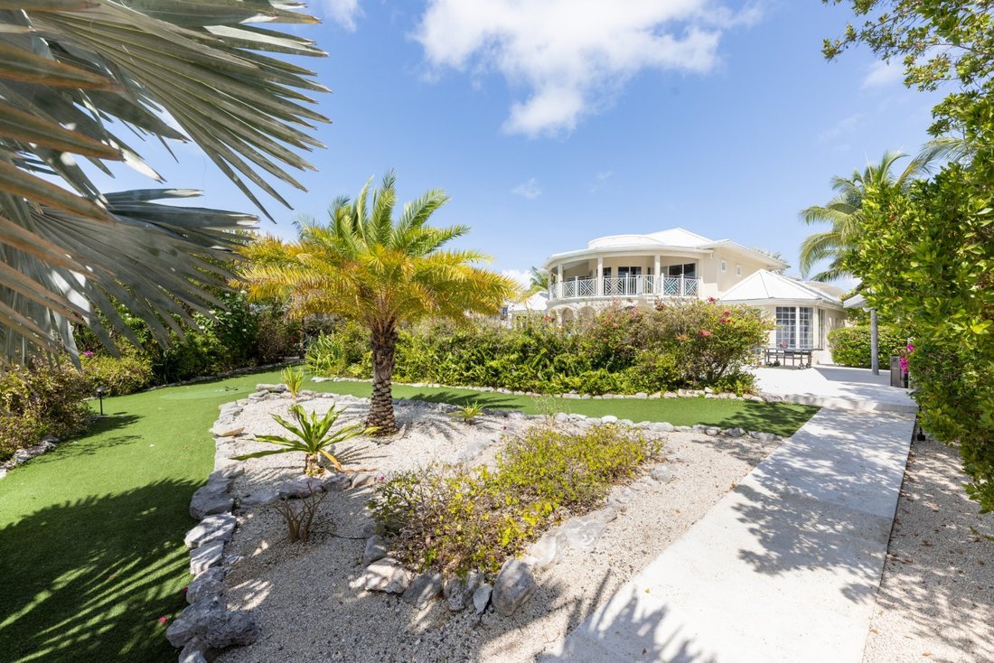 Haus in Kew Town Settlement, Caicos Islands, Turks- und Caicosinseln 5 - 18720740