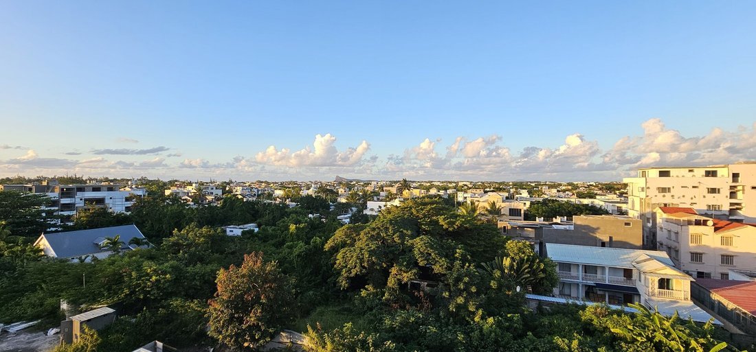 Apartment in Grand Baie, Rivière du Rempart District, Mauritius 3 - 18720735