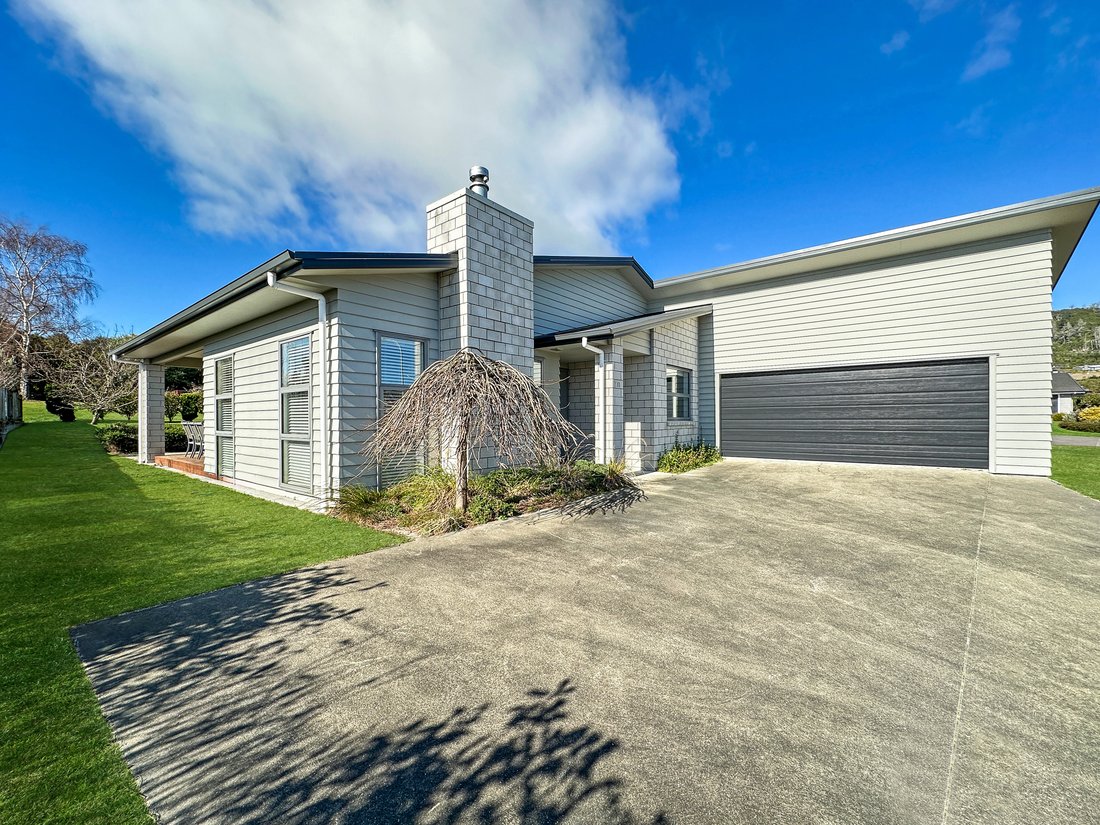 Andere in Kinloch, Waikato District, Neuseeland 3 - 18720688