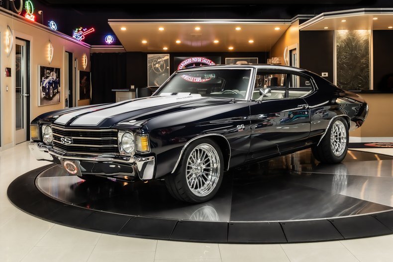 Coupe in Plymouth, United States 1 - 18358415