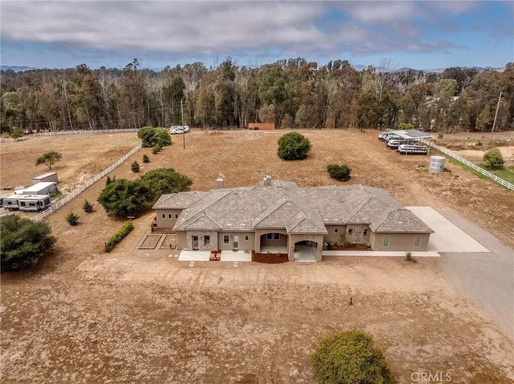 Casa a Arroyo Grande, California, Stati Uniti 2 - 18720535