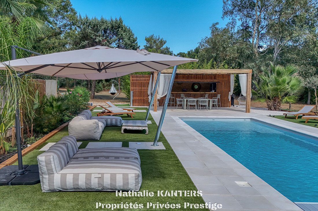 Villa a Hyères, Provenza-Alpi-Costa Azzurra, Francia 3 - 18725677