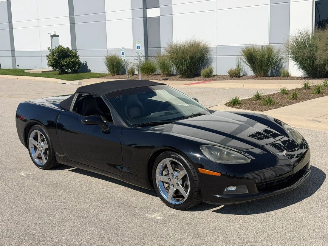 Cabriolet in Roselle, IL, United States 3 - 18721163