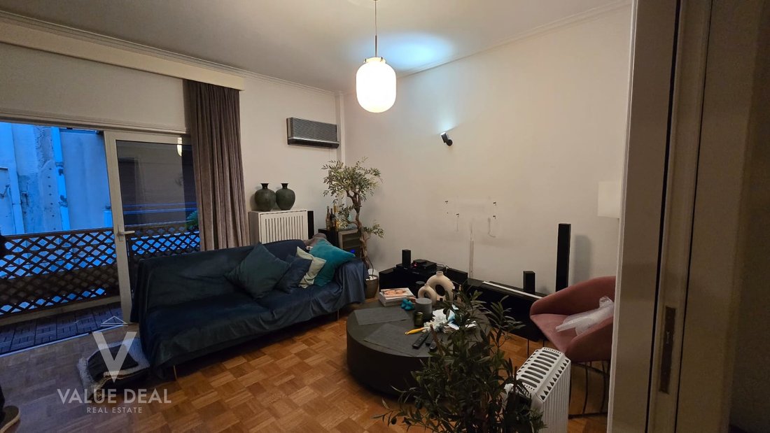 Apartment in Sunoikia Kolonakiou, 1st District of Athens, Athens 5 - 18725339