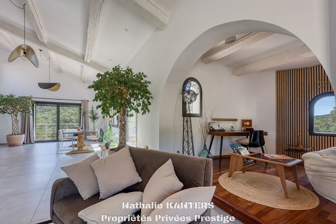 Villa a Hyères, Provenza-Alpi-Costa Azzurra, Francia 5 - 18725677