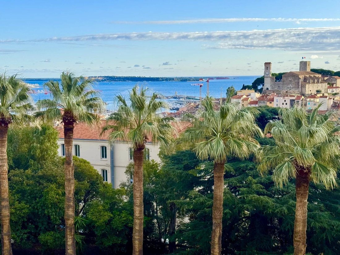 Apartamento en Cannes, Provenza-Alpes-Costa Azul, Francia 1 - 16886748