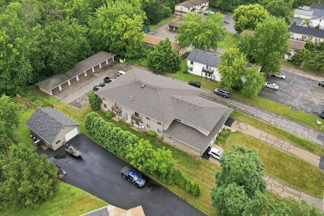 New London, Wisconsin, United States 5 - 18722156
