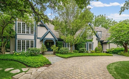 House in Winnetka, Illinois, United States 1