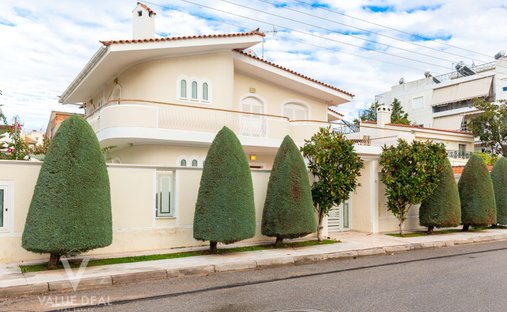 Haus in Glyfada, Attika, Griechenland 1