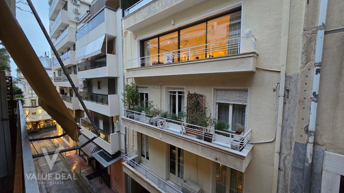 Apartment in Sunoikia Kolonakiou, 1st District of Athens, Athens 2 - 18725339