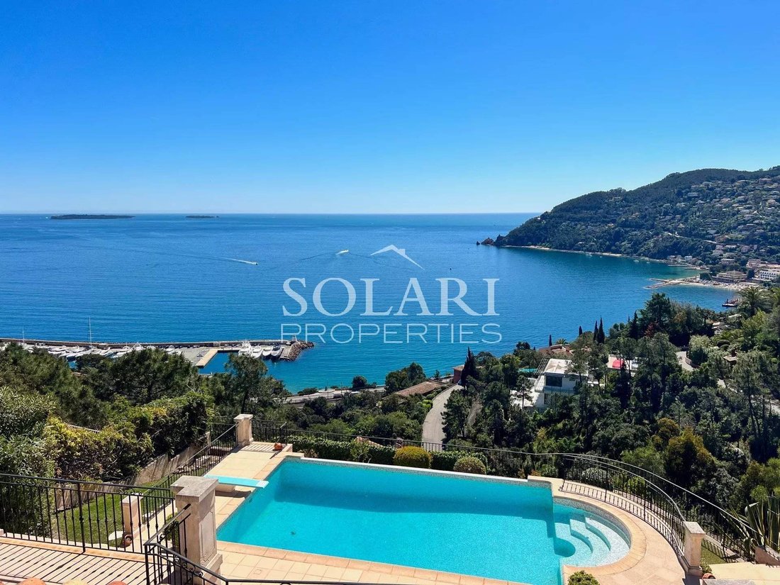 Villa en Théoule-sur-Mer, Provenza-Alpes-Costa Azul, Francia 1 - 15663823