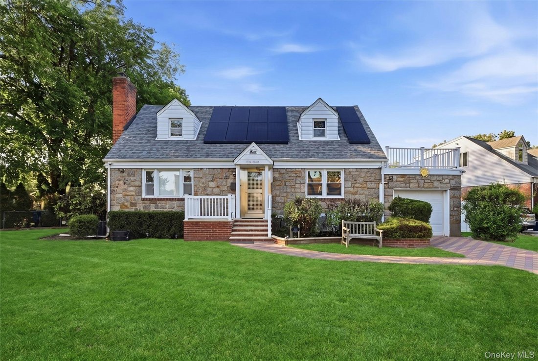 Casa en New Hyde Park, Nueva York, Estados Unidos 1 - 18722243