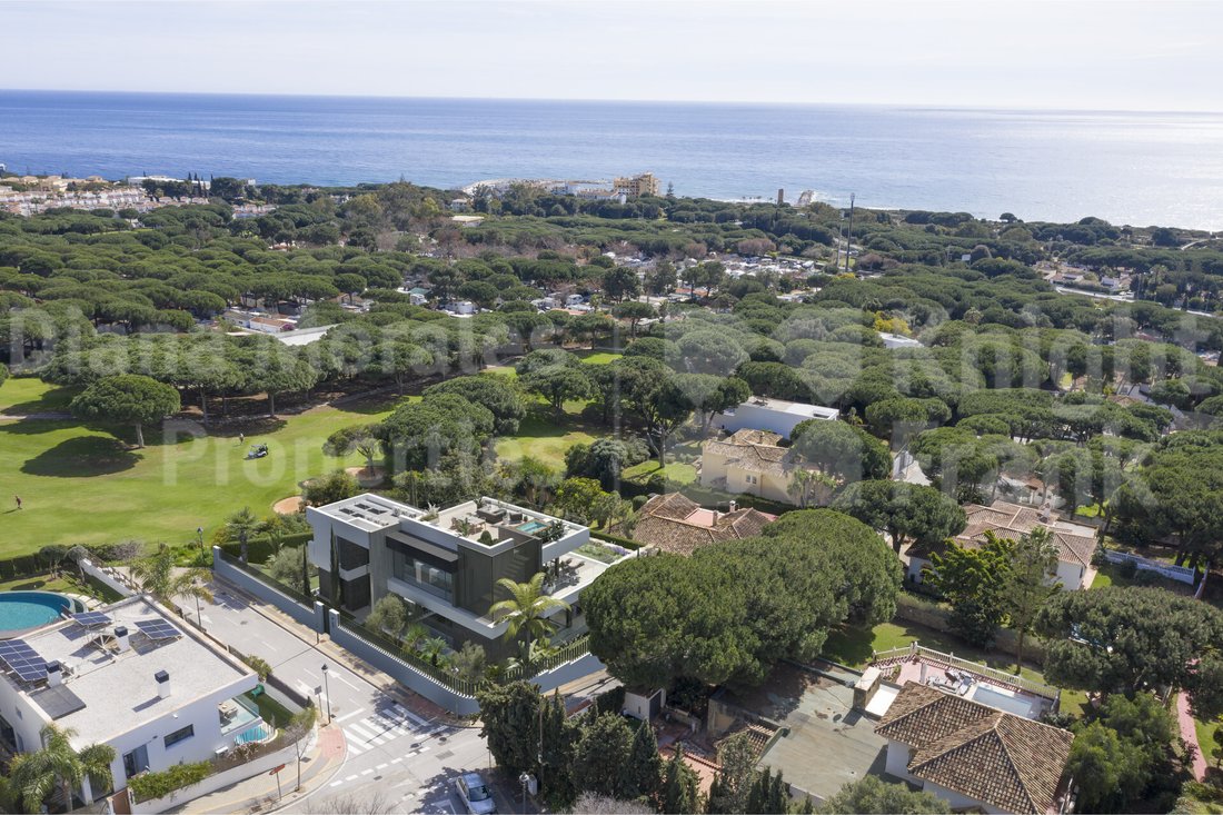 Villa in Puerto De Cabopino, Elviria-Cabopino, Marbella 2 - 18722947