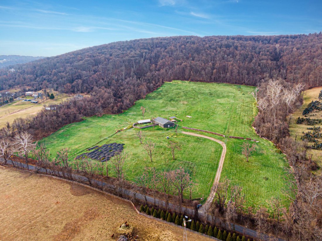 Maison à Round Hill, Virginie, États-Unis 5 - 18724794